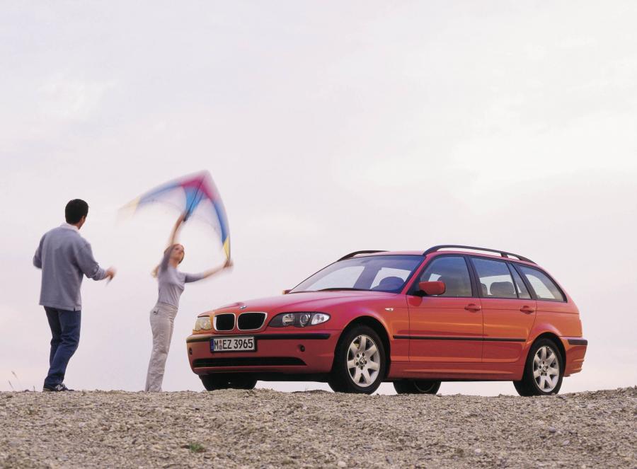  BMW 3-Series Touring 2002 года  (фото 14 из 18)